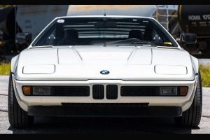 bmwm1white3