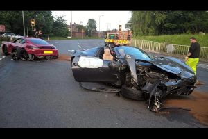 ferrari-porsche-roundabout-crash
