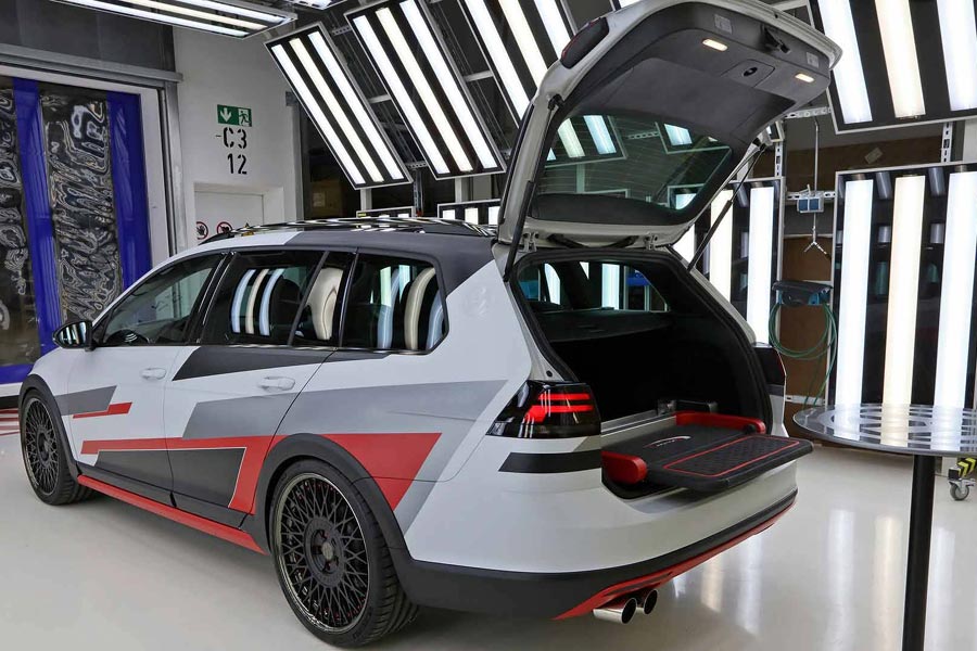 https://autogreeknews.gr/wp-content/uploads/2018/05/golf-gti-next-level-and-gol13.jpg