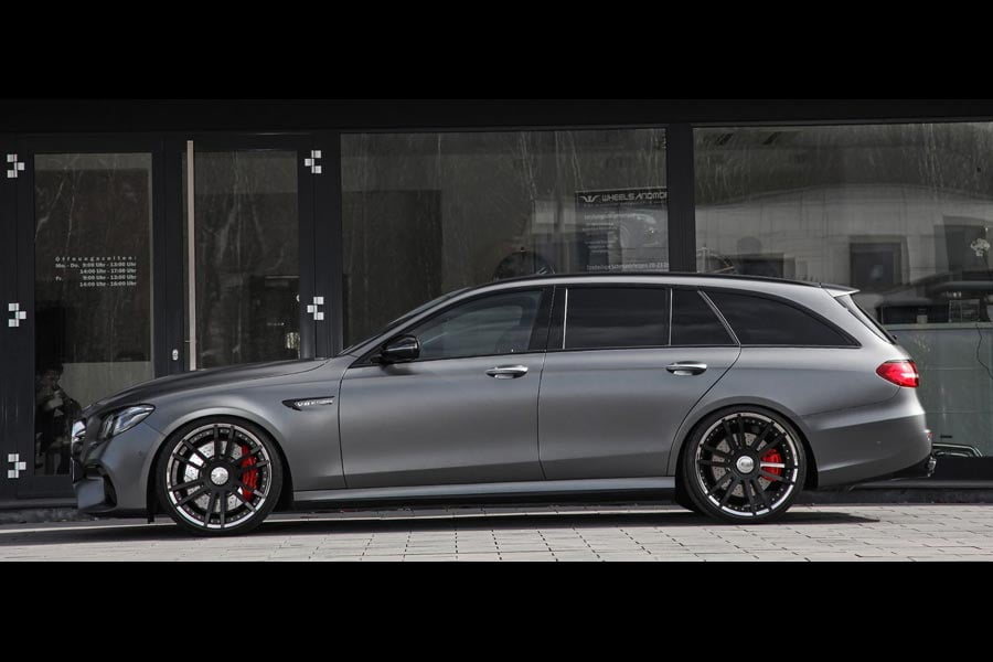 https://autogreeknews.gr/wp-content/uploads/2018/05/mercedes-amg-e63-s-estate-wheelsandmore-5.jpg