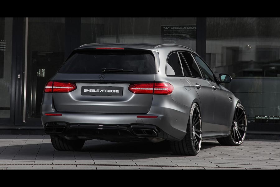 https://autogreeknews.gr/wp-content/uploads/2018/05/mercedes-amg-e63-s-estate-wheelsandmore-6.jpg