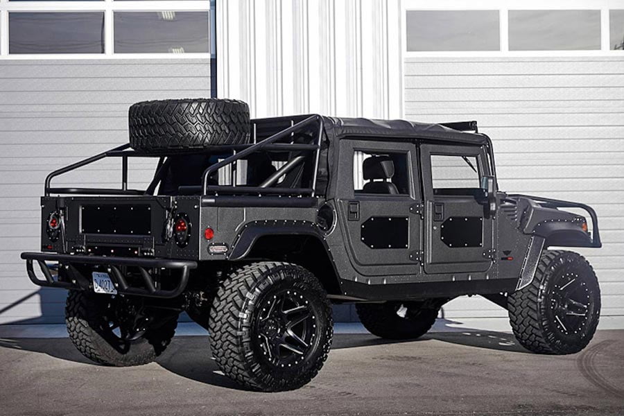 https://autogreeknews.gr/wp-content/uploads/2018/05/mil-spec-hummer-h11.jpg