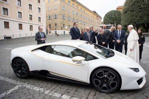 the-popes-lamborghini-sold-3
