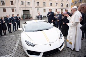 the-popes-lamborghini-sold-5