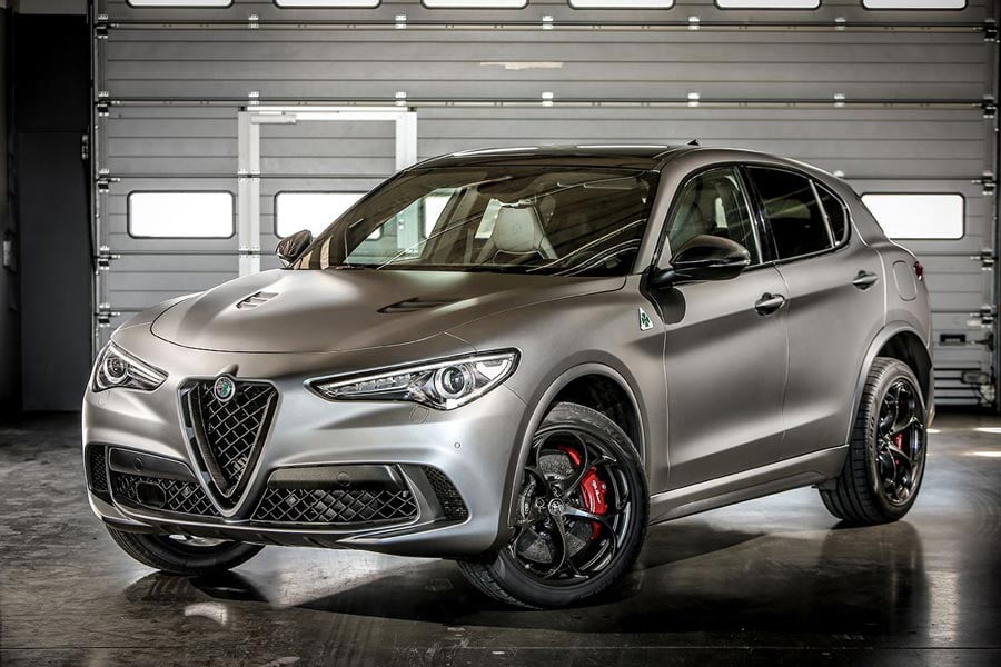 https://autogreeknews.gr/wp-content/uploads/2018/06/Alfa-Romeo-Stelvio-Quadrifoglio-NRING-Giulia-Quadrifoglio-NRING-3.jpg