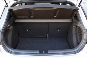 Hyundai-i20-1,0T (7)