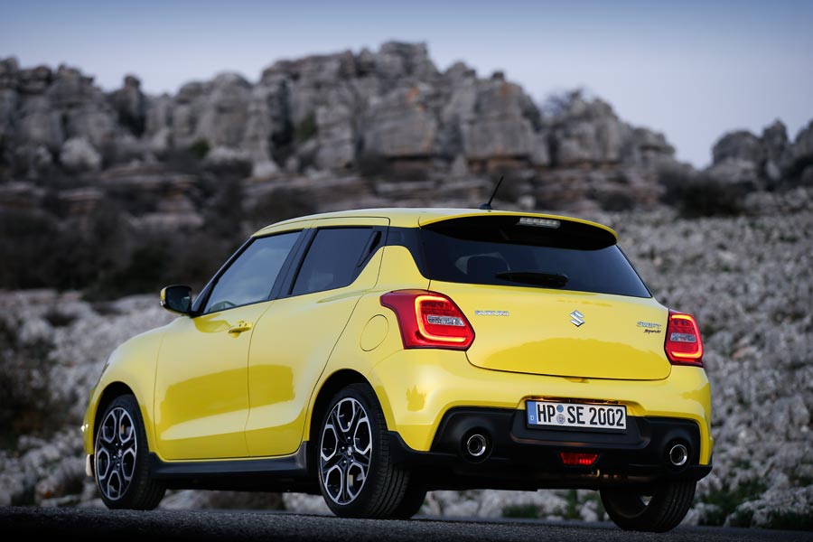 https://autogreeknews.gr/wp-content/uploads/2018/06/Swift-sport-4.jpg