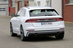 audi sq8.jpg3