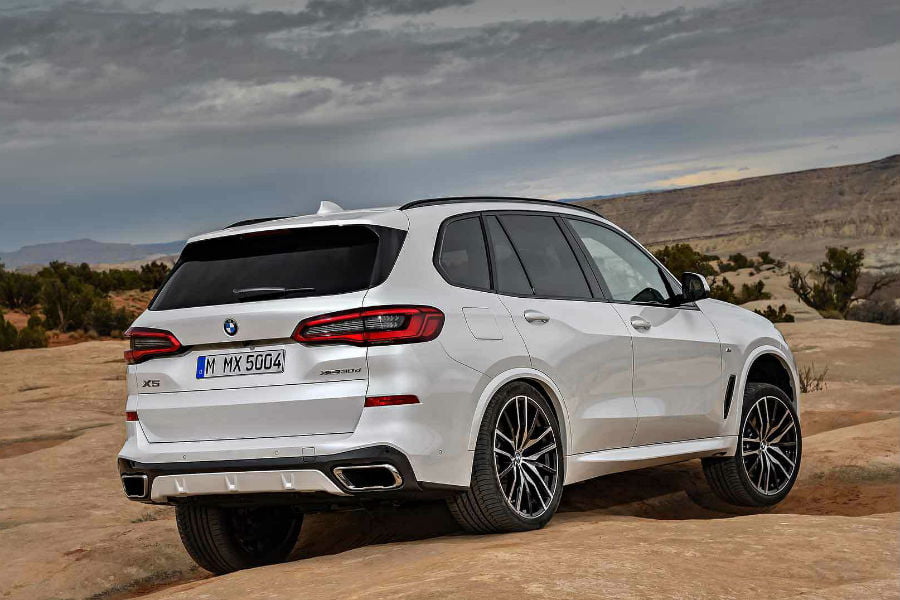 https://autogreeknews.gr/wp-content/uploads/2018/06/bmw-x5-6.jpg