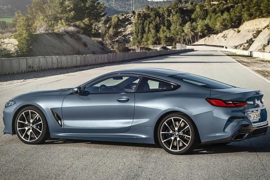 https://autogreeknews.gr/wp-content/uploads/2018/06/bmw85.jpg