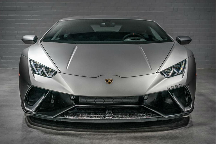 https://autogreeknews.gr/wp-content/uploads/2018/06/huracan-1500-front.jpg