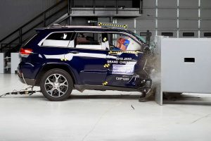 jeep grand cherokee crash test