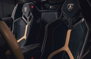 lambo aventador sv gold11