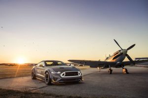 mustang top gun.jpg13