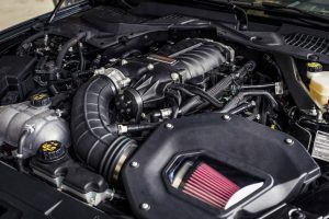 mustang top gun.jpg8