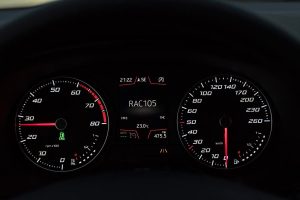 A-CNG-car-as-seen-from-the-inside_006_HQ