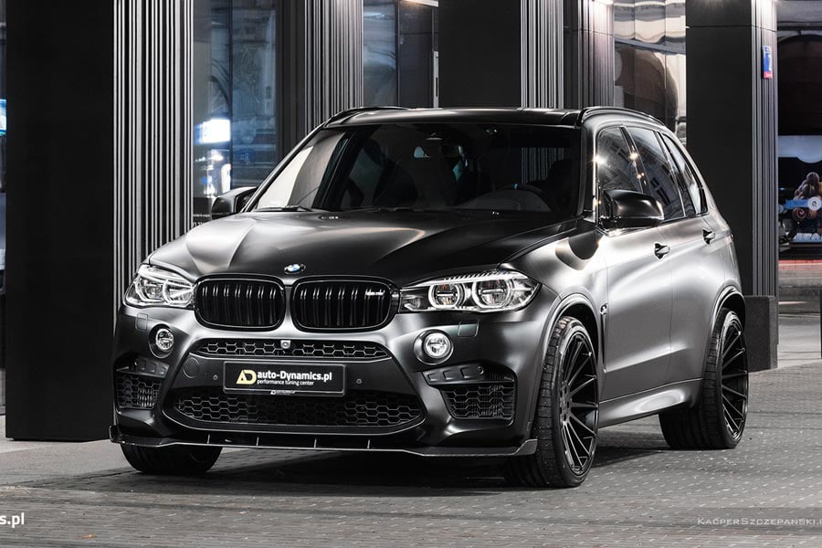 https://autogreeknews.gr/wp-content/uploads/2018/07/BMW-X5M-auto-dynamics-1.jpg