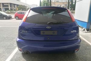 Ford-Focus-RS-(5)