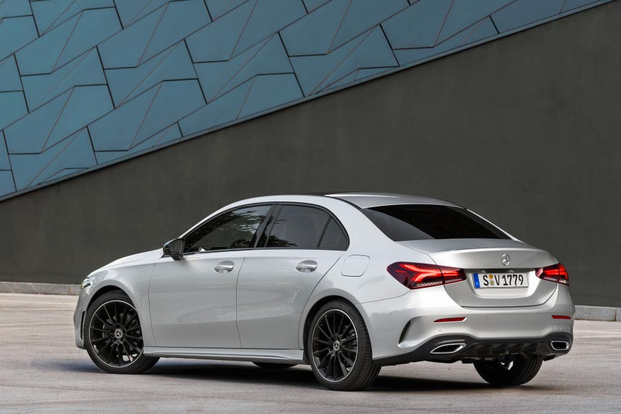 https://autogreeknews.gr/wp-content/uploads/2018/07/Mercedes-A-Class-Sedan-4.jpg
