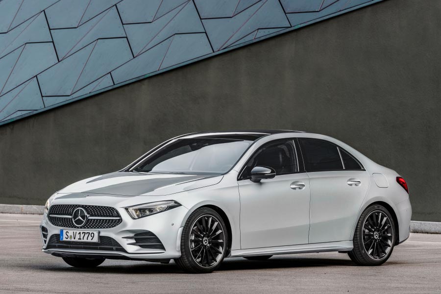 https://autogreeknews.gr/wp-content/uploads/2018/07/Mercedes-A-Class-Sedan-5.jpg
