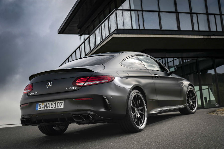 https://autogreeknews.gr/wp-content/uploads/2018/07/Mercedes-C63-amg.jpg10.jpg