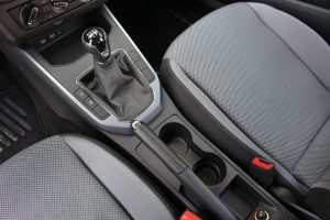 SEAT Arona 1.6 TDI 95 PS (9)