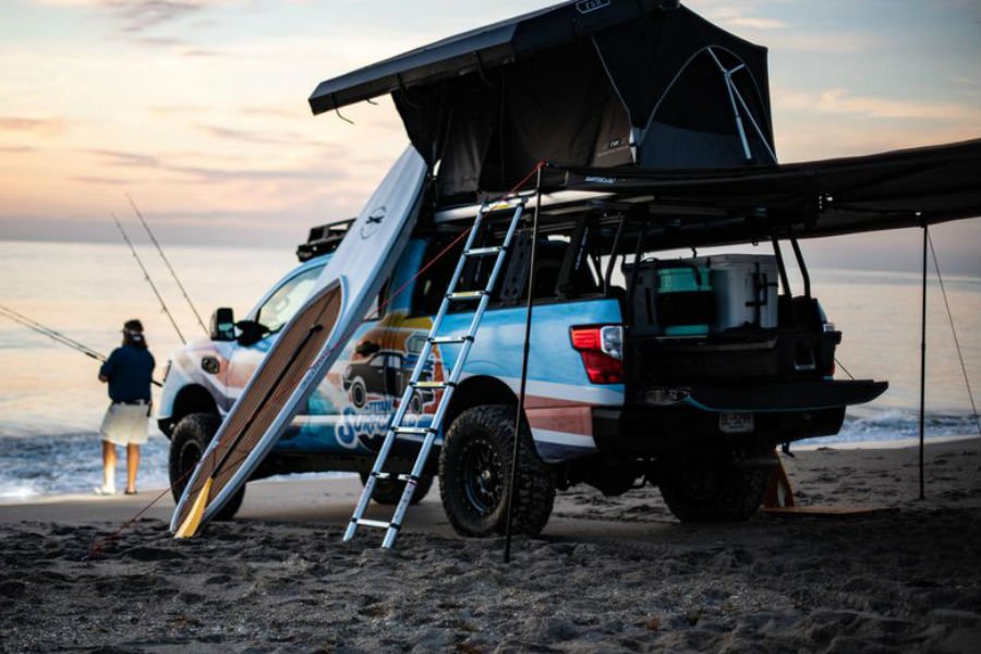 Nissan Titan XD Surfcamp κατάλληλο για…surf (+video)