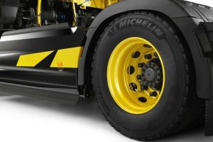 renault rs heavy.jpg6