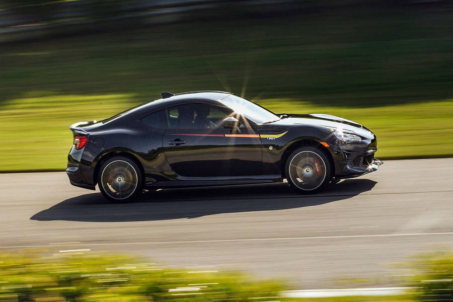 «Συνεχίζει κανονικά το GT86» λέει η Toyota