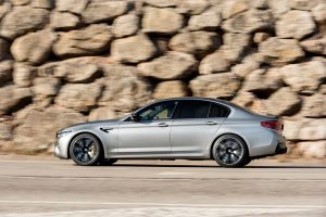 BMW-M5-Competition-(3)