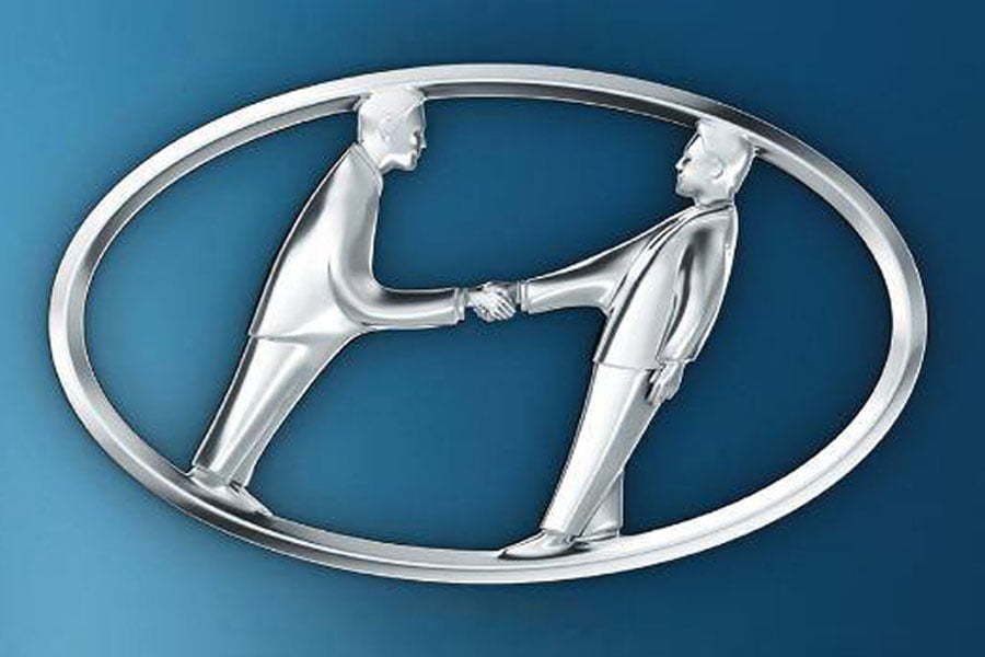 https://autogreeknews.gr/wp-content/uploads/2018/08/Hyundai-logo-2.jpg