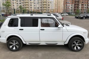Lada_Niva_5D_Urban-(6)