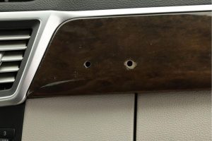 Mercedes-Benz_E200CDI_2011-(4)