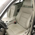 Mercedes-Benz_E200CDI_2011-(8)