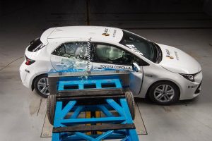 Toyota-Corolla-2018-crash-test-3