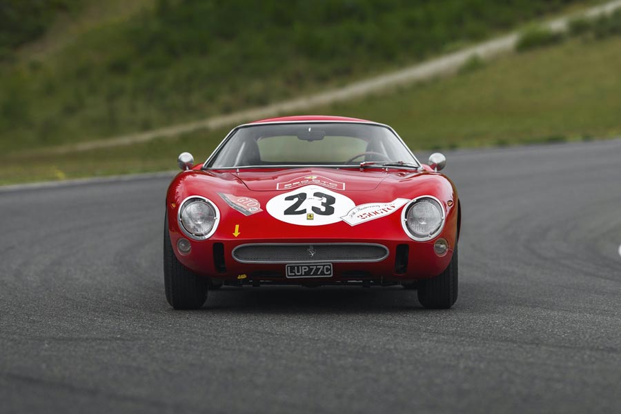 https://autogreeknews.gr/wp-content/uploads/2018/08/f250gto3.jpg