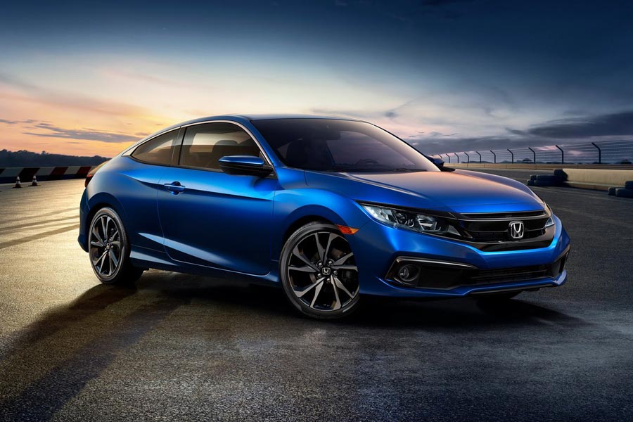 https://autogreeknews.gr/wp-content/uploads/2018/08/honda-civic-sedan-coupe-2018-2.jpg