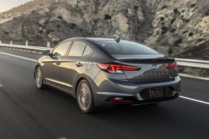 hyundai-elantra-2018-(5)