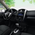 nissan-versa-sedan-2018-(5)