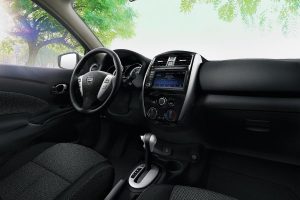 nissan-versa-sedan-2018-(5)
