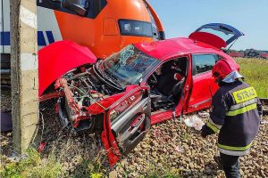 train-crash-poland-(3)