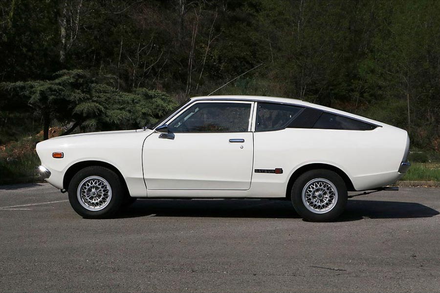 https://autogreeknews.gr/wp-content/uploads/2018/09/Datsun-120Y-Coupe-2.jpg