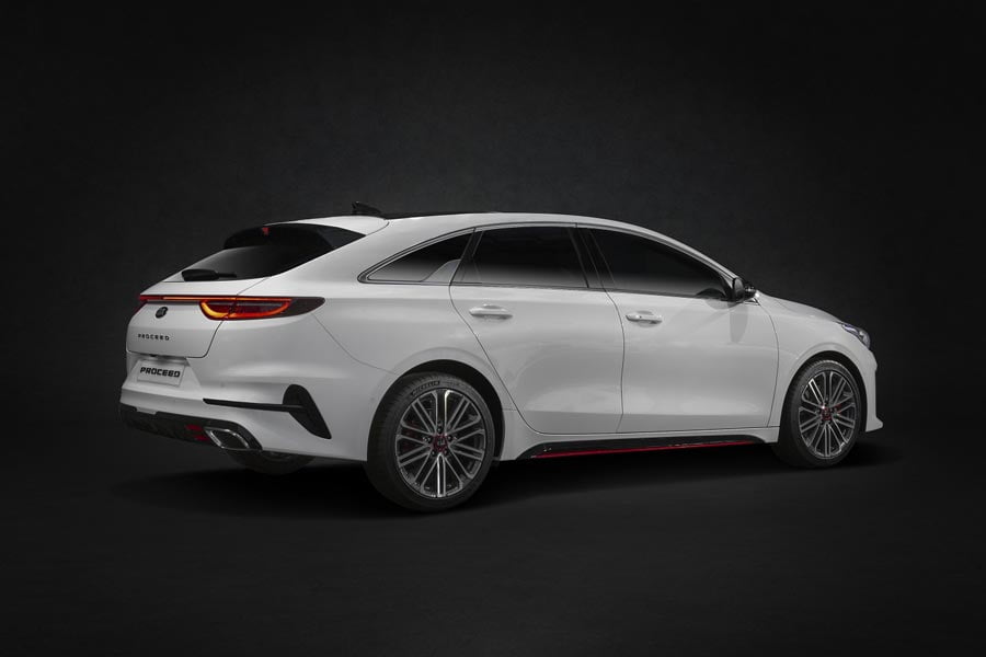 https://autogreeknews.gr/wp-content/uploads/2018/09/Kia-ProCeed-GT-7.jpg