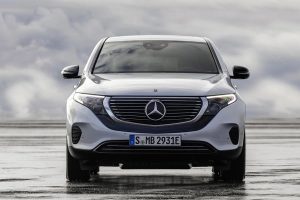 Mercedes-EQC-(4)