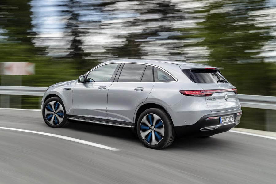 https://autogreeknews.gr/wp-content/uploads/2018/09/Mercedes-EQC-6.jpg