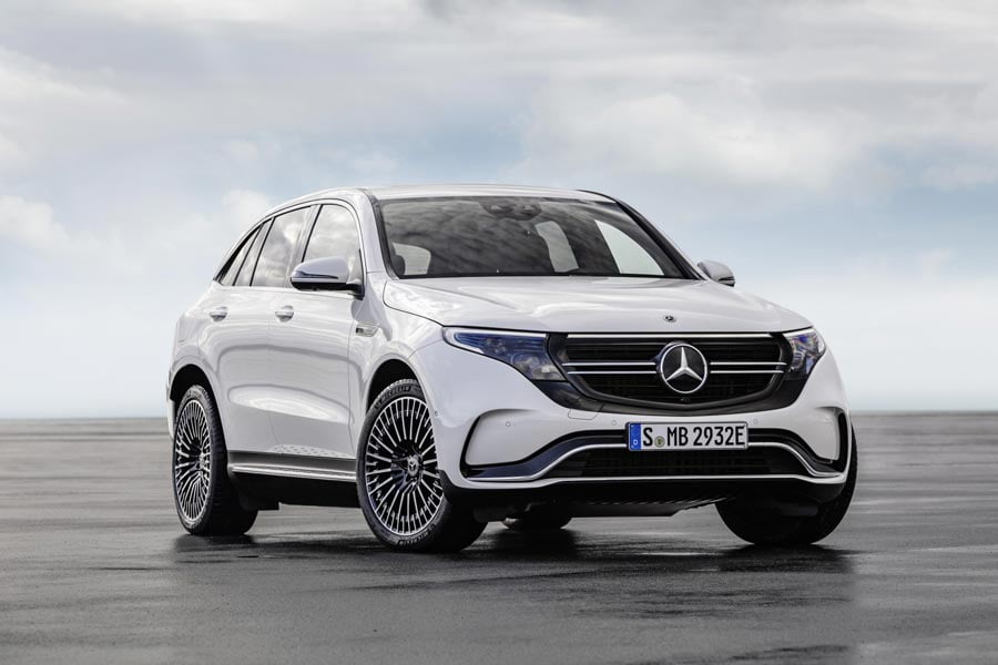 https://autogreeknews.gr/wp-content/uploads/2018/09/Mercedes-EQC-7.jpg