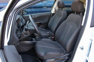 Opel Corsa 1,4 Black Edition (10)