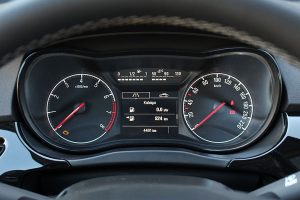 Opel Corsa 1,4 Black Edition (6)