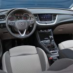 Opel Grandland X 1,2T (10)
