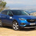 Opel Grandland X 1,2T (2)